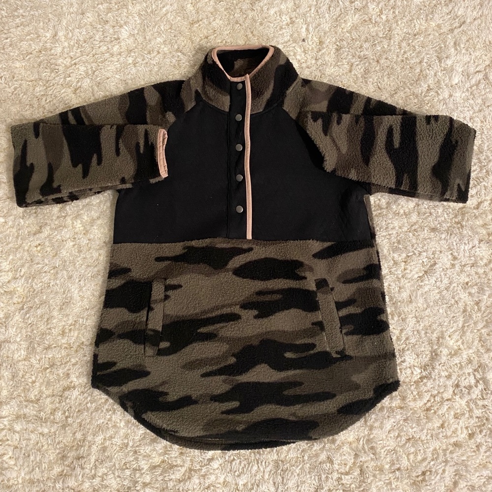 Maurice’s Sherpa size small